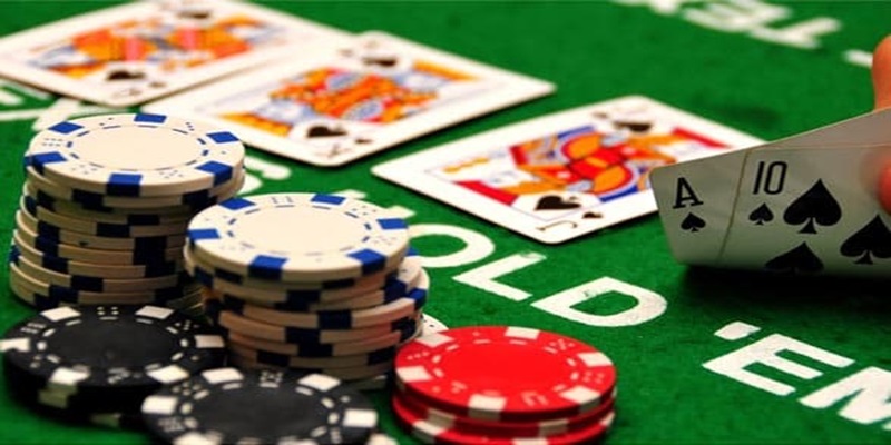 Poker online cần người chơi biết bluff linh hoạt